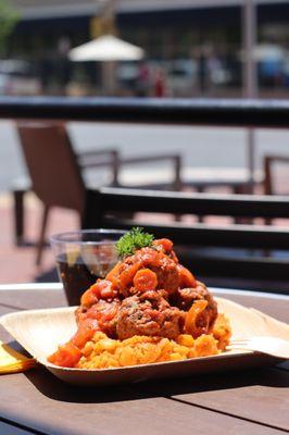 Madrileña style meatballs