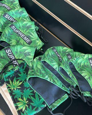 Unleash the genie!!
Puff Genie Smoke Shop offers an elevated Smoke experience in Phoenix Arizona. Follow us for updates, promotions