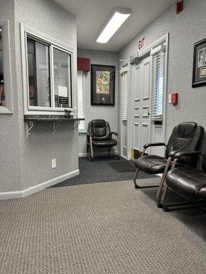 Turesky dental office waiting area
