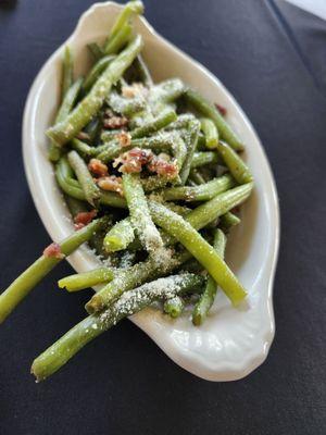 Green beans with bacon and parmesan