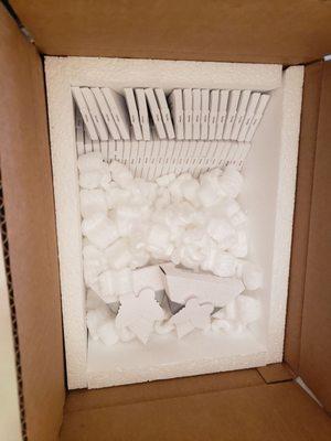 Mass and individual package 54 butterflies 2 decorator box with 2 butterflies each 50 individual boxed butterflies