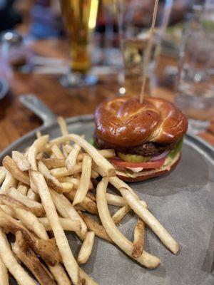 Maggie McFly's | Springfield