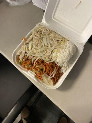 Chicken chop suey and chicken chow mein and white rice