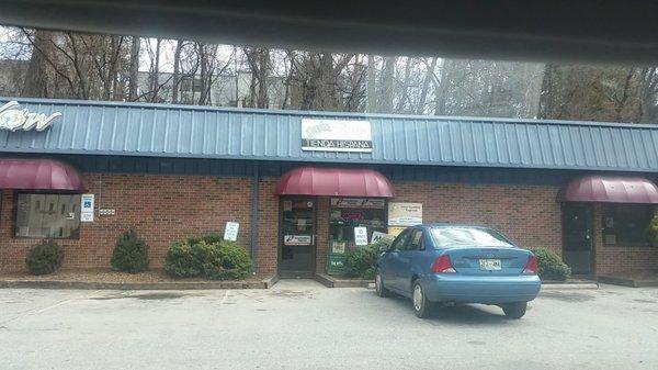 Tienda Hipana Dona Juanita Grocery Store