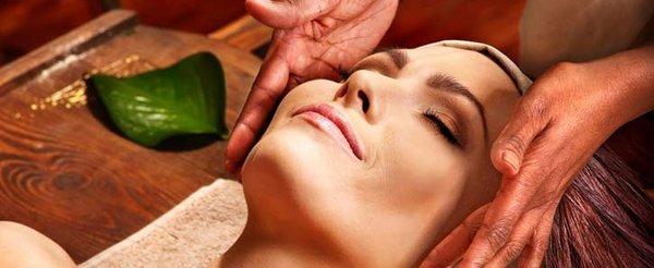 Mukhabhyanga: Face Massage