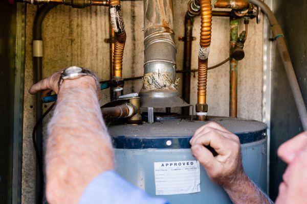 M&M Plumbing & Rooter Service