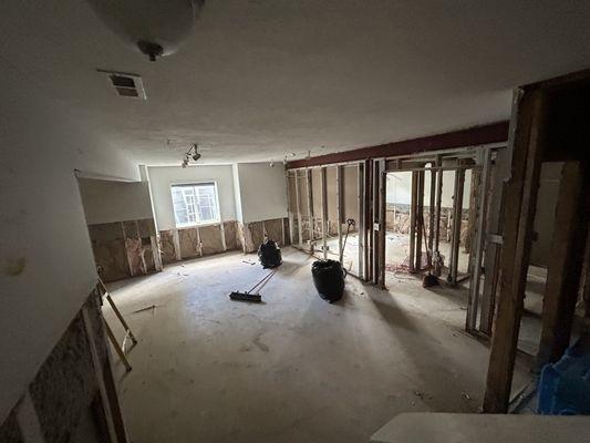 E J Perez Remodeling