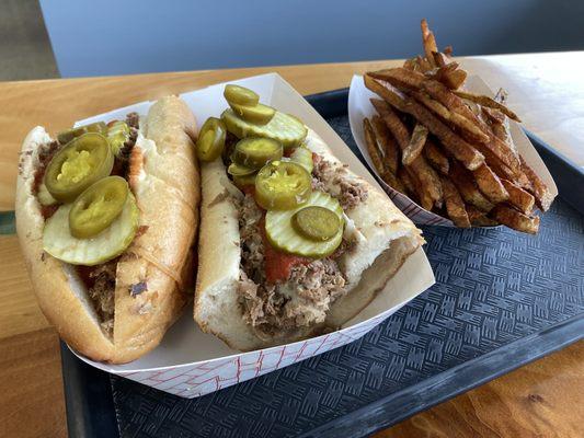 Cheesesteak w/ Hand-Cut Fries