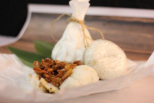 Chicken  Teriyaki  Onigiri ( Rice ball)