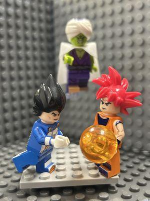 Custom printed minifigs.