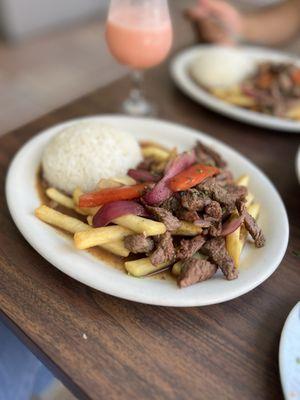 Lomo Saltado