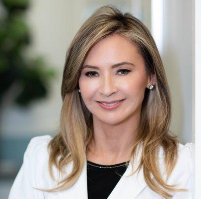 Adriana Wroth, President