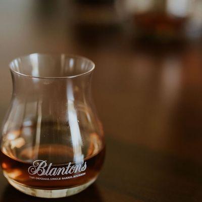 LARGE INVENTORY
GOOD PRICE
GREAT CUSTOMER SERVISE
GOOD LOCATION AND QUICK SERVICE