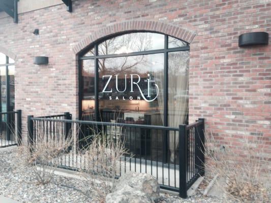 Zuri Salon