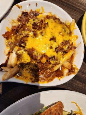 Charlies Restaurant & Taverna