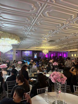 Divas La Nueva Onda Banquet Hall