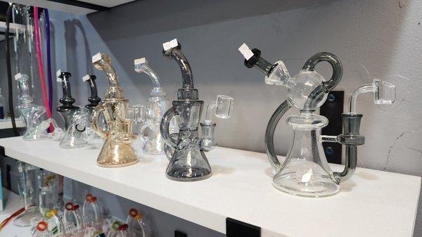 Matriarch Smoke Shop