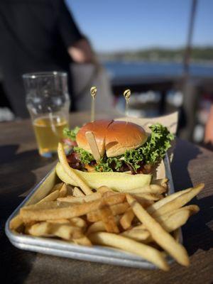 The Lakefront Taproom Bar and Kitchen