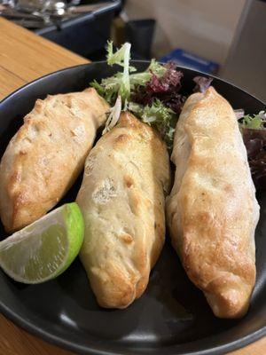 Meat pies so perfect. And yummy