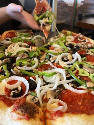 Lucy's New York Style Pizzeria