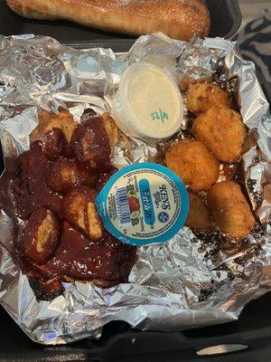 Zoner's Pizza, Wings and Waffles