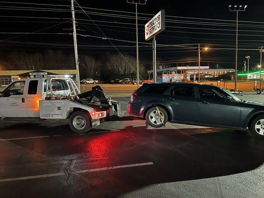 C & M Towing & Recovery