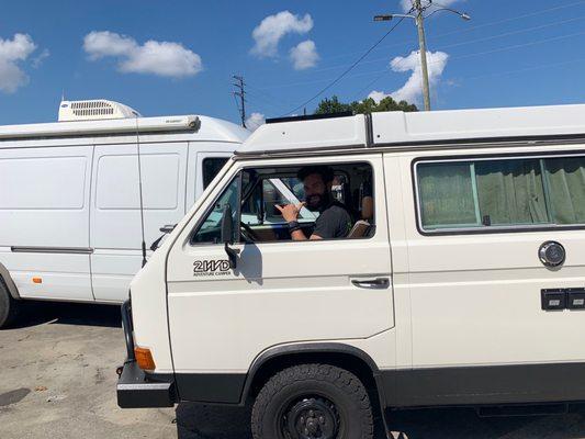 1984 VW Vanagon Westfalia getting help at Rudy's!
