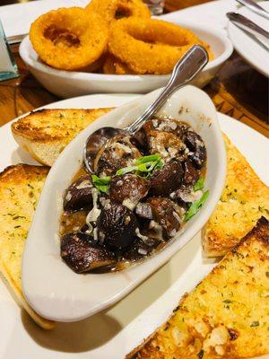 Sautéed Mushrooms in Marsala Sauce with garlic bread