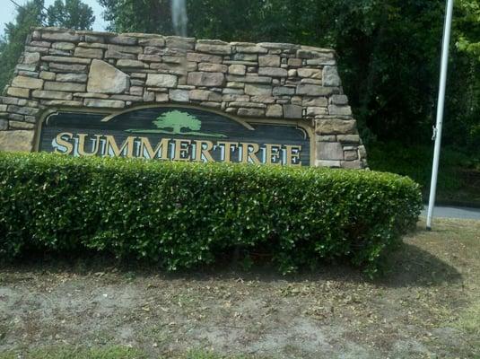 Summertree Apartments