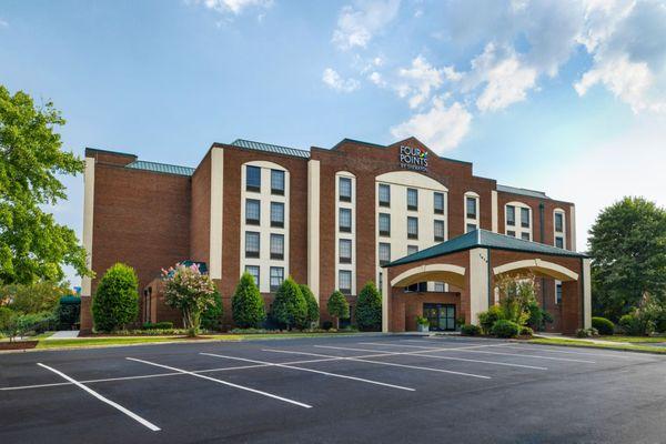 Four Points by Sheraton Greensboro Airport
