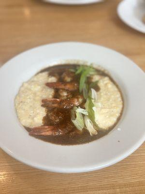 Shrimp and grits