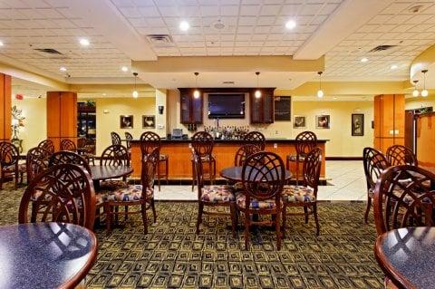 The restaurant is exclusive and friendly. Please come by and meet us today!