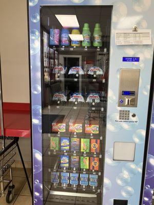 Laundry supplies vending machine