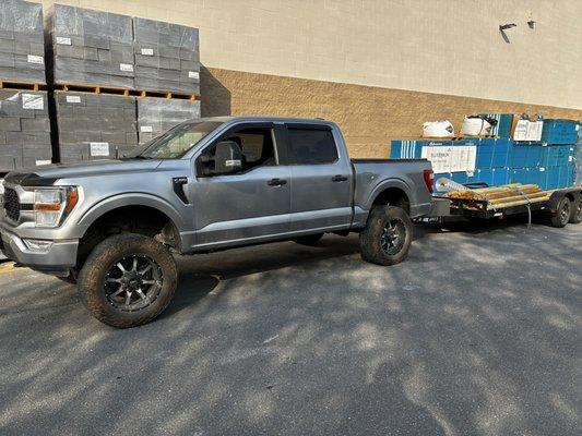 LowCountry Hauling & Excavating