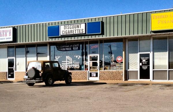 Deb's Discount Cigarettes