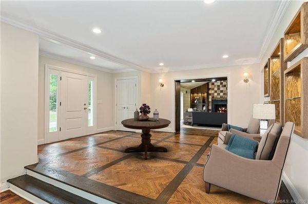 M & R Painting Solutions