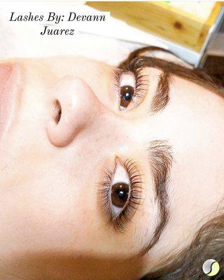 Create a Natural Look with a Lash Lift!