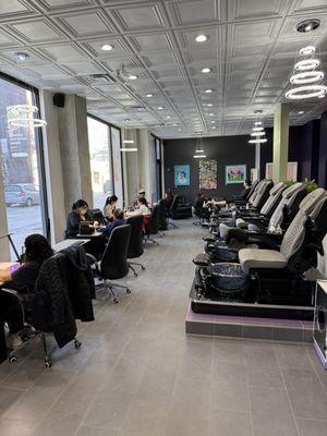 Glo Nail Salon & Medspa