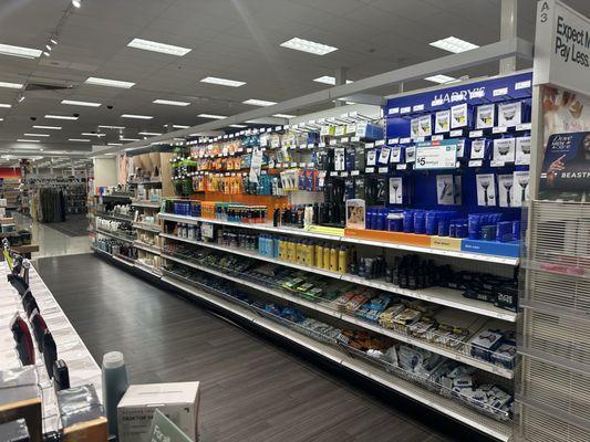 Personal items aisle