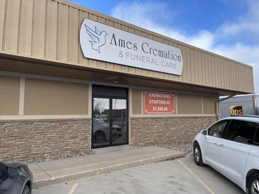 Ames Monument & Cremation Center