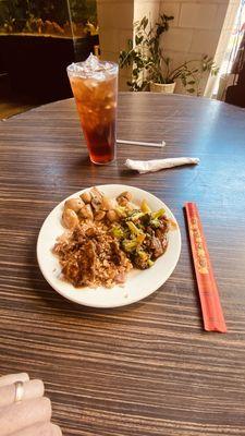 Hunan Manor Restaurant