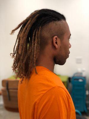 Honeybee Hair Parlor