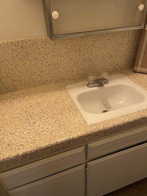 RS Refinishing Bathtubs & Countertops