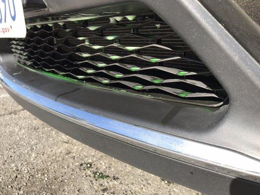 This is no good! Unacceptable! I can't believe I gave the guy a huge tip before I saw this....