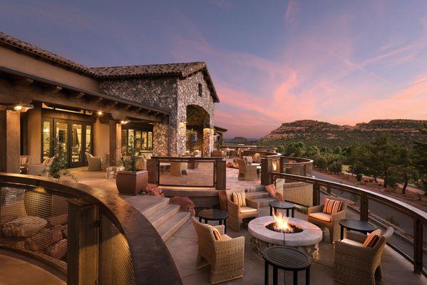 Seven Canyons Seasons Restaurant beautiful sunset