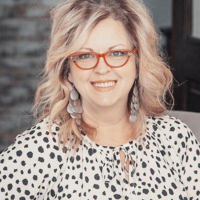 Rexanne Collins - Market Realty