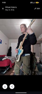 Mikael's Bass lessons for beginners