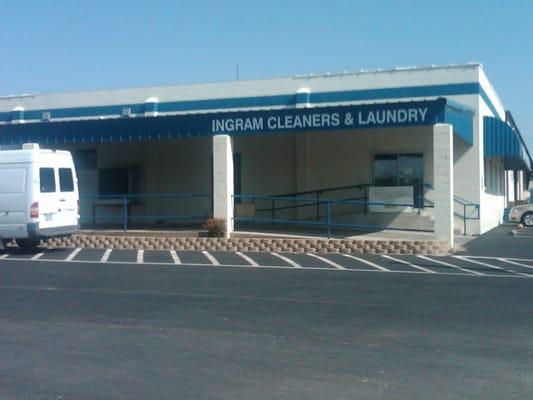 Ingram's Cleaners & Laundry