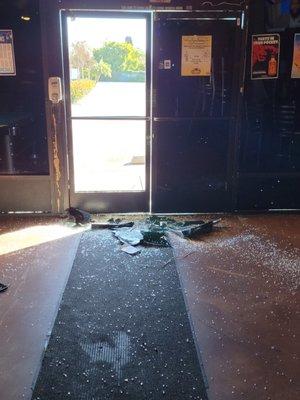 Home & Commercial Glass Install