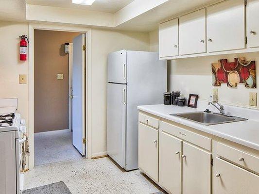 Brookfield Apartments